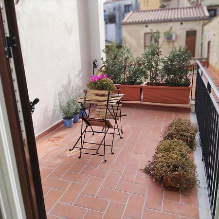 B&B Cala Peppa パレルモ エクステリア 写真