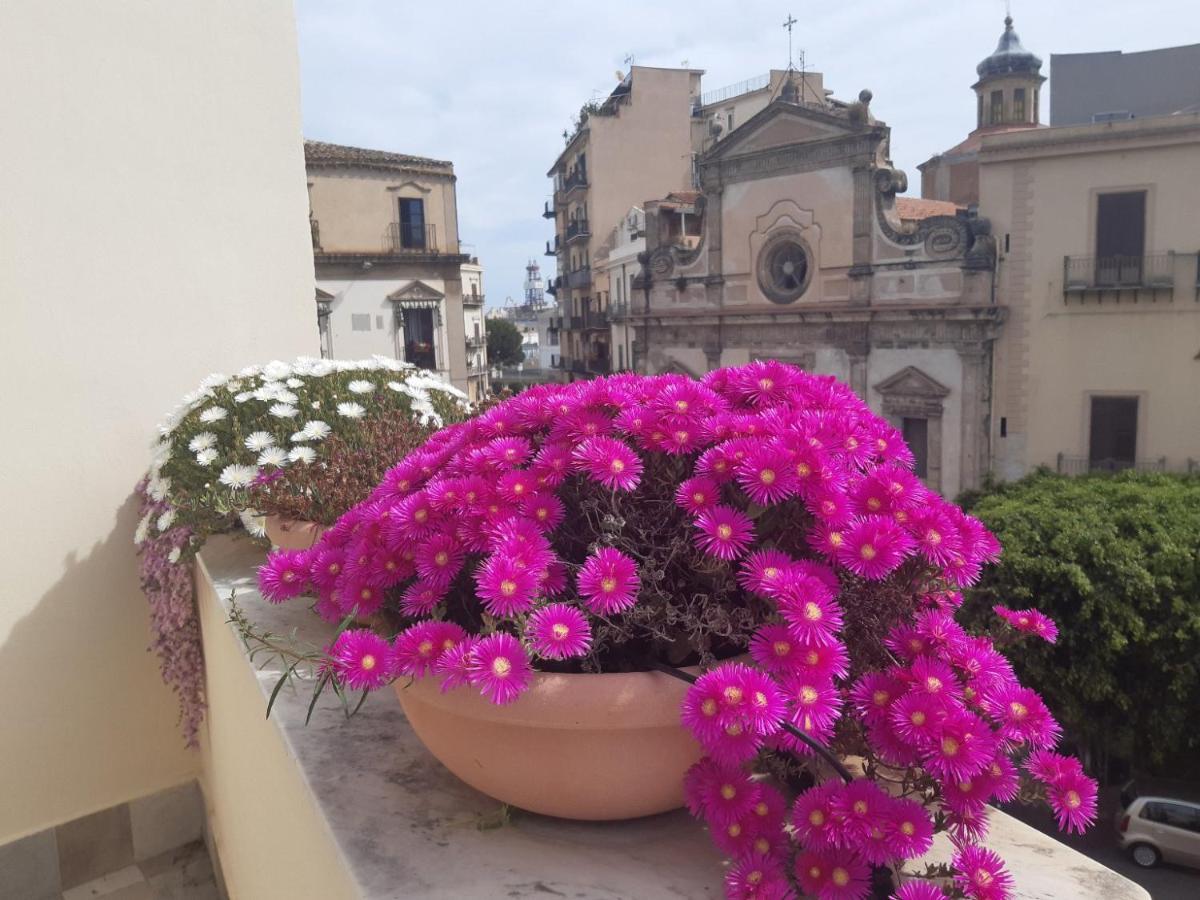 B&B Cala Peppa パレルモ エクステリア 写真